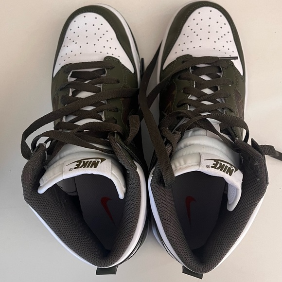 Nike - Dunk High PS ‘Cargo Khaki’ Louis Vuitton Custom - Picture 3 of 9